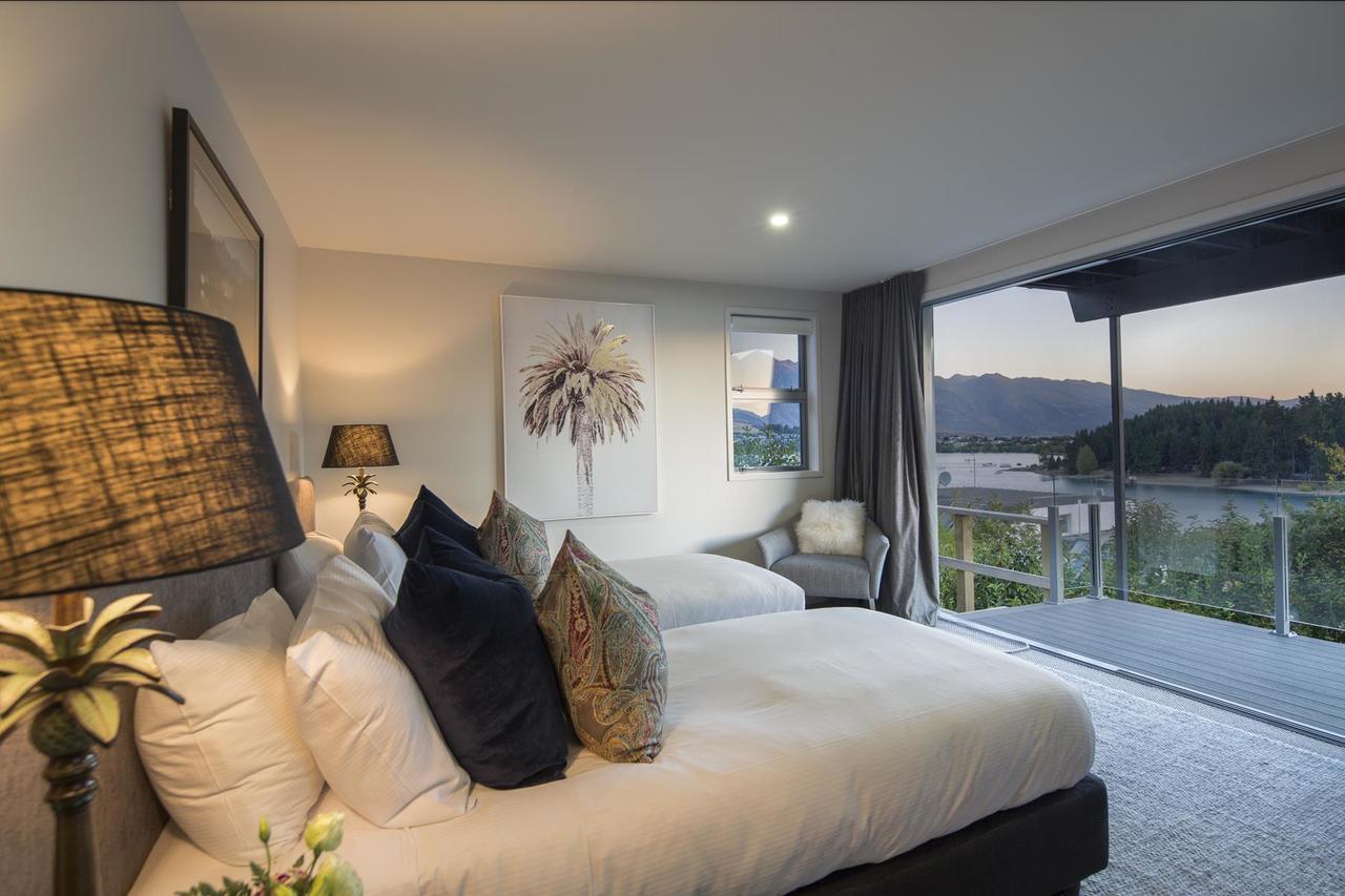 Lakefront Luxury By Amazing Accom Queenstown Dış mekan fotoğraf